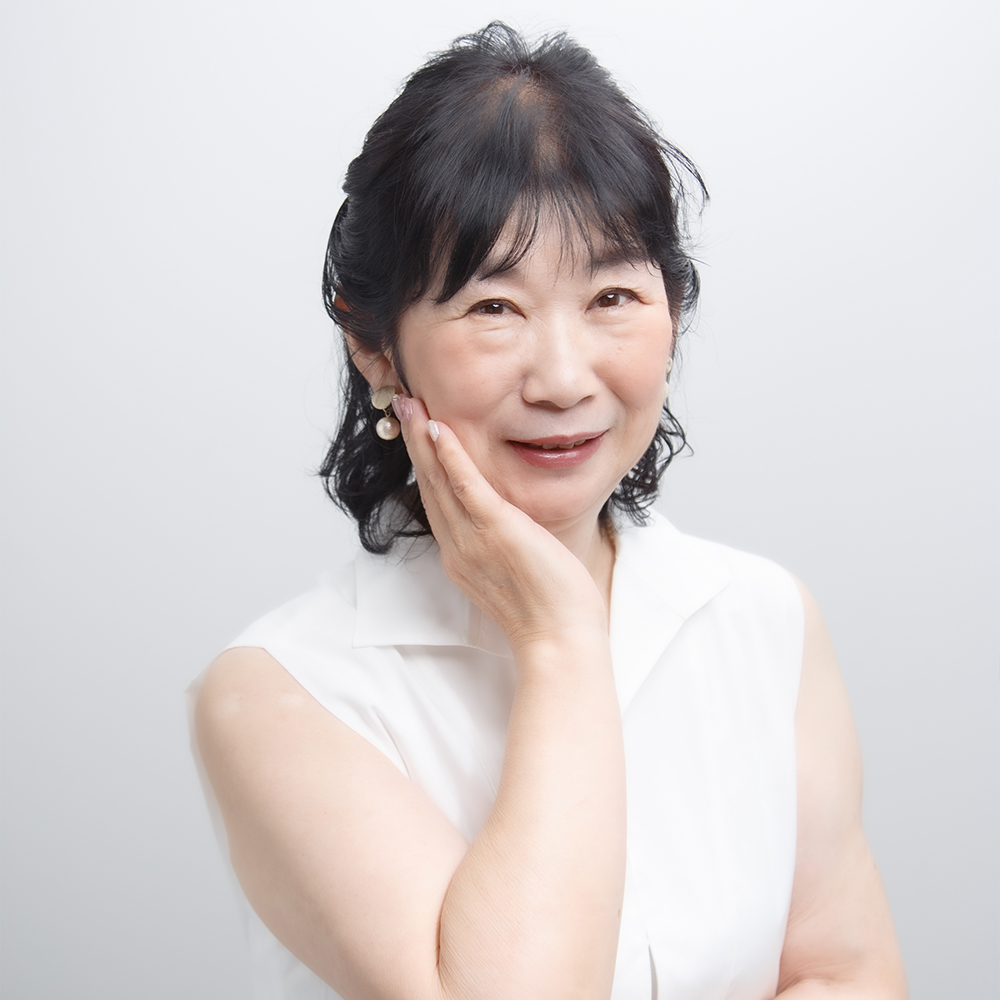村川二三代
