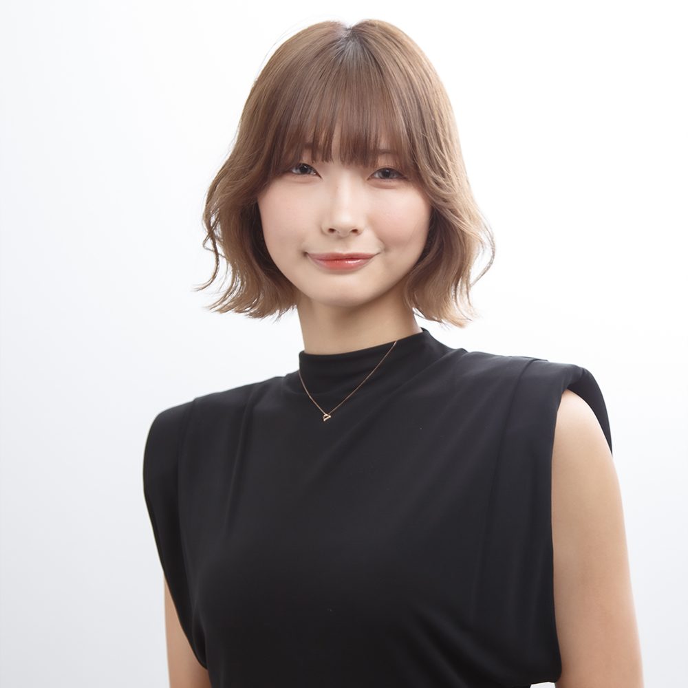 中村明日光